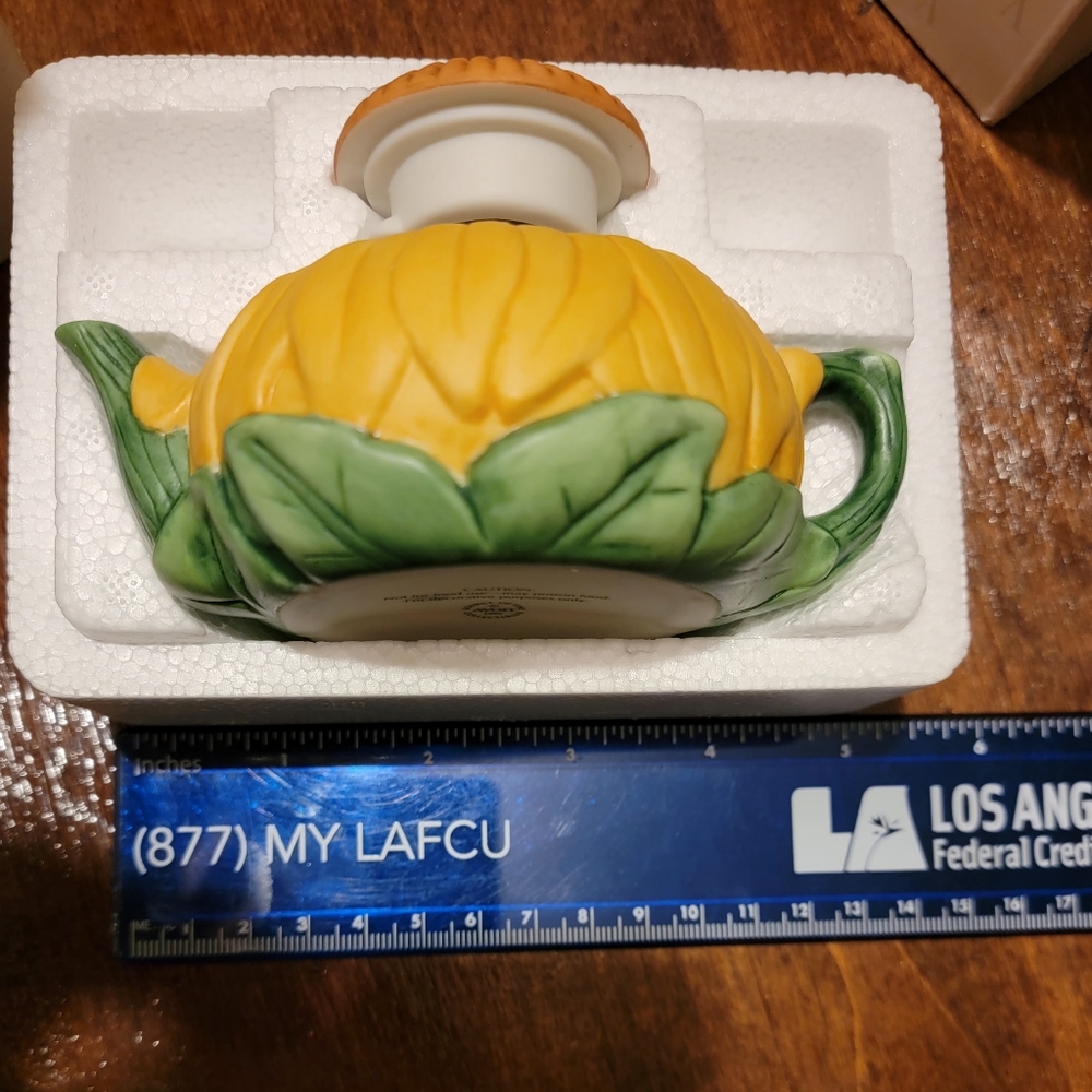 Teapot